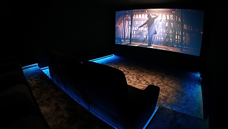 Invision hosts home cinema event